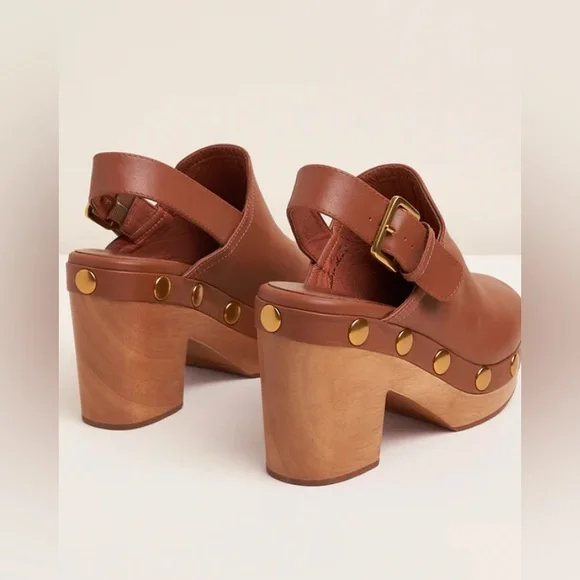 CHARLOTTE STONE wooden studded heels. - Picture 7 of 15
